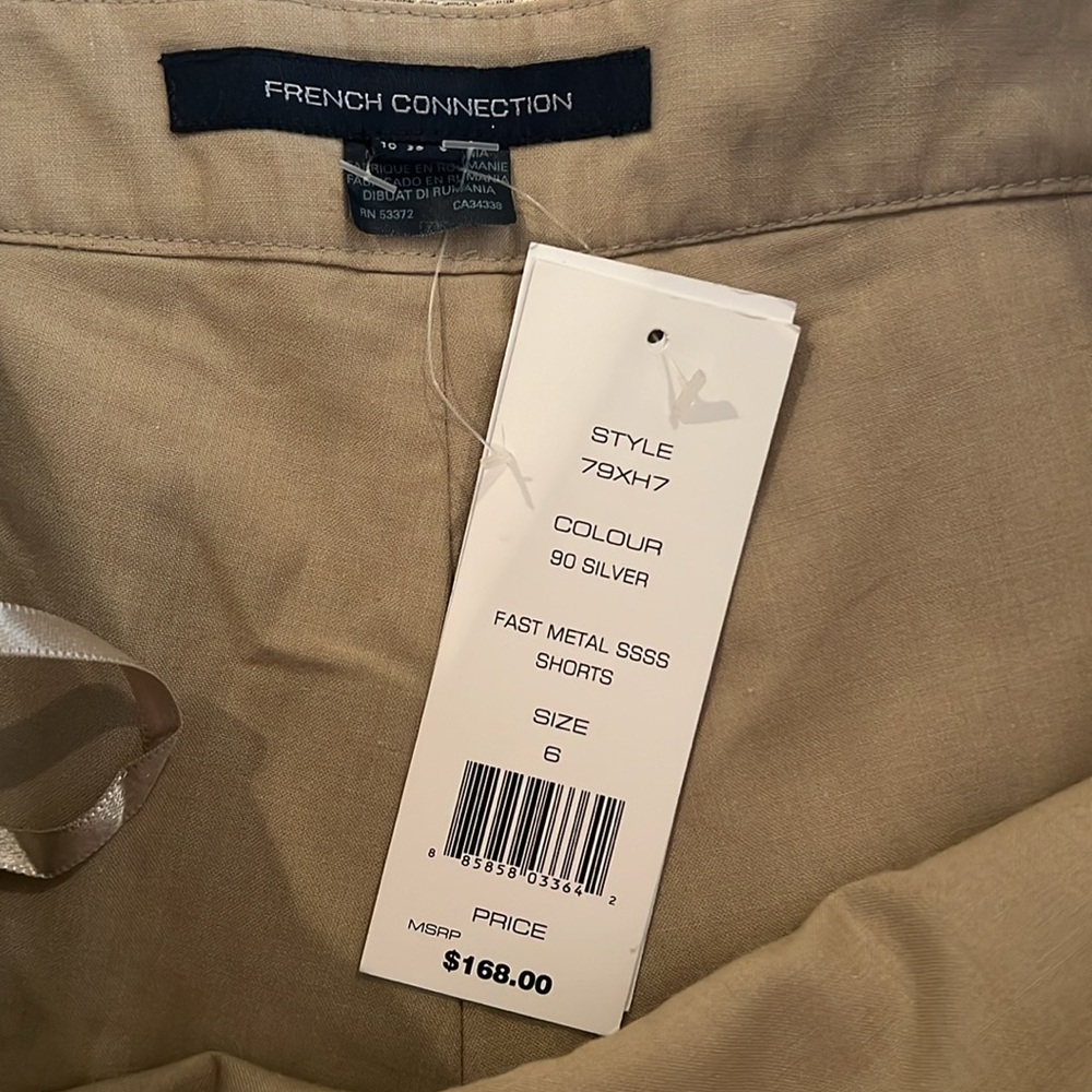 Shorts - Picture 3 of 6